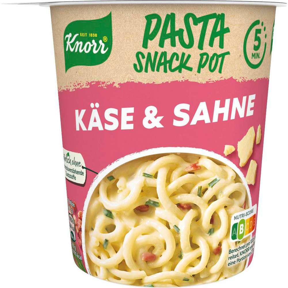 Pasta snack, cheese and cream sauce