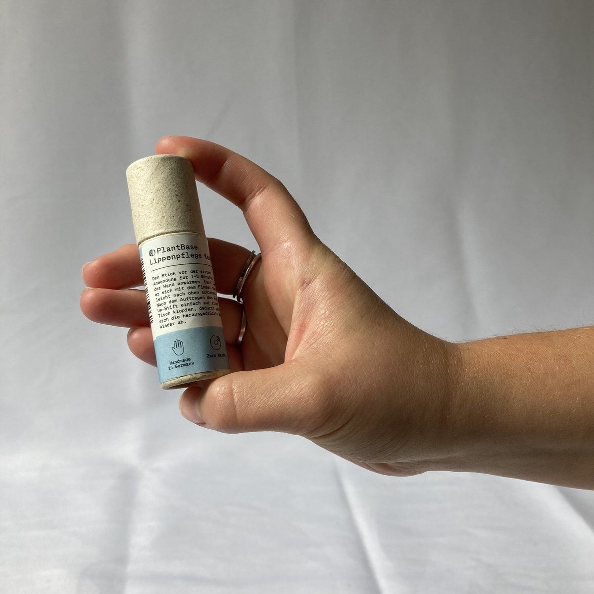 PlantBase Lippenpflege Kokos