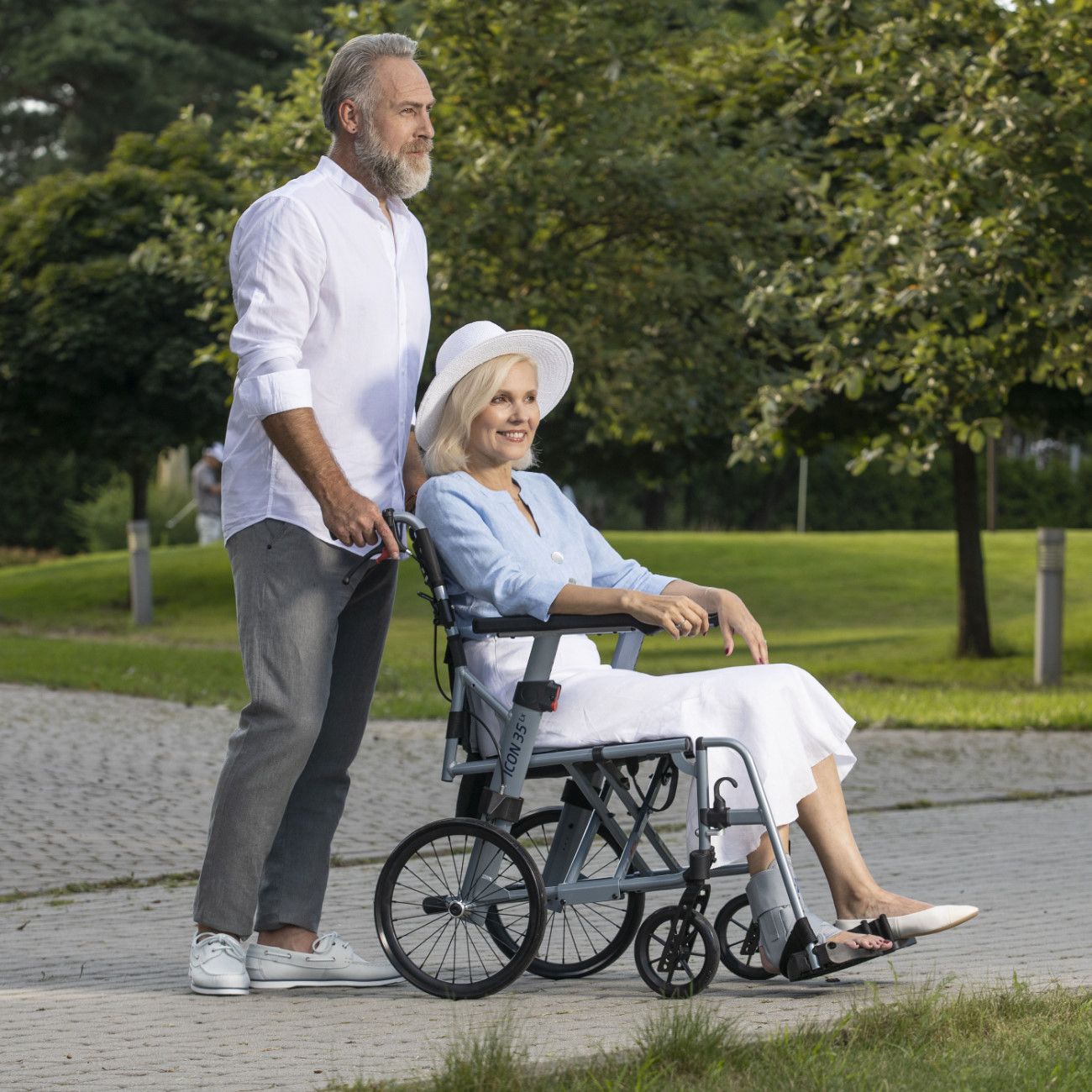 Rehasense Sp. z.o.o. Travel wheelchair Icon 35 LX from