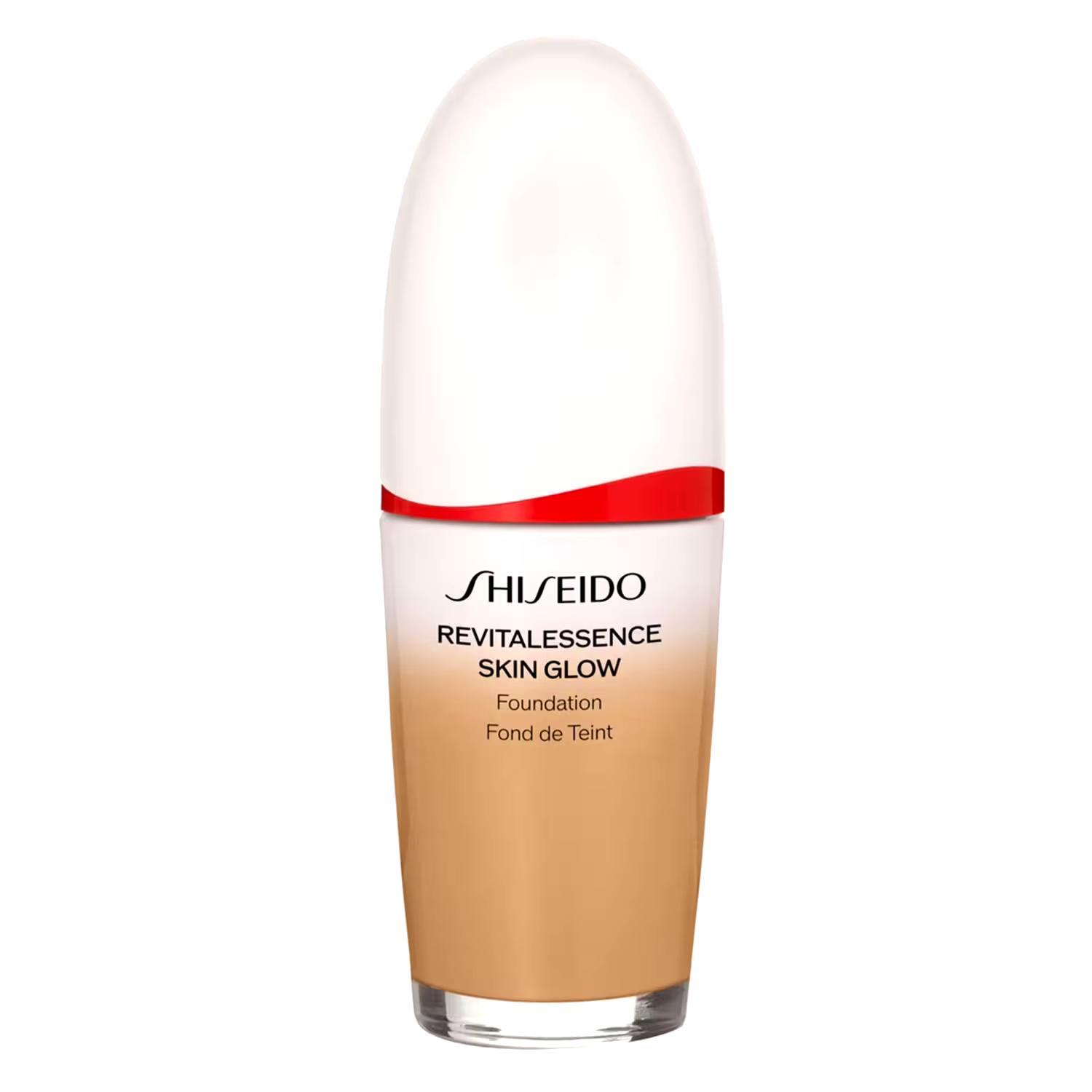 Shiseido Revitalessence Skin Glow Foundation, 350 Maple