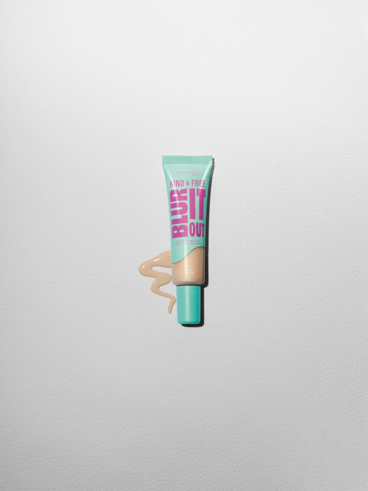 Rimmel Kind & Free Blur It Out light moisturizing make-up SPF 20