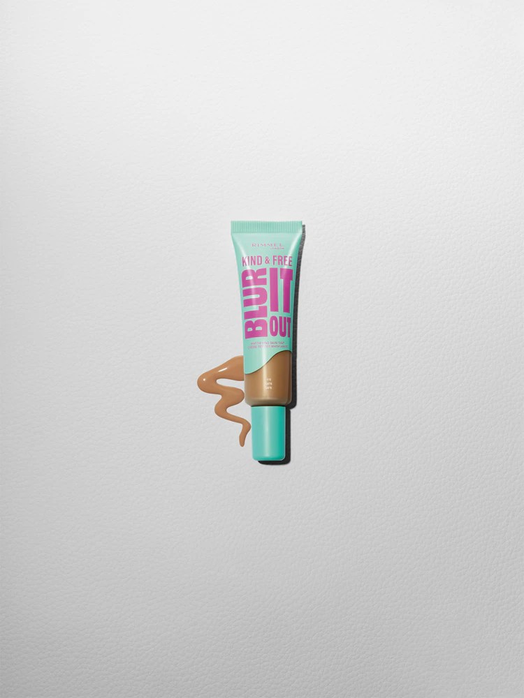 Rimmel Kind & Free Blur It Out light moisturizing make-up SPF 20
