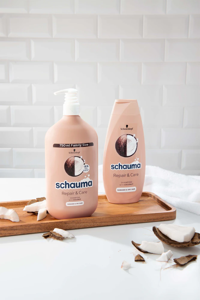Schwarzkopf Schauma Repair & Care Shampoo for dry and damaged hair with coconut