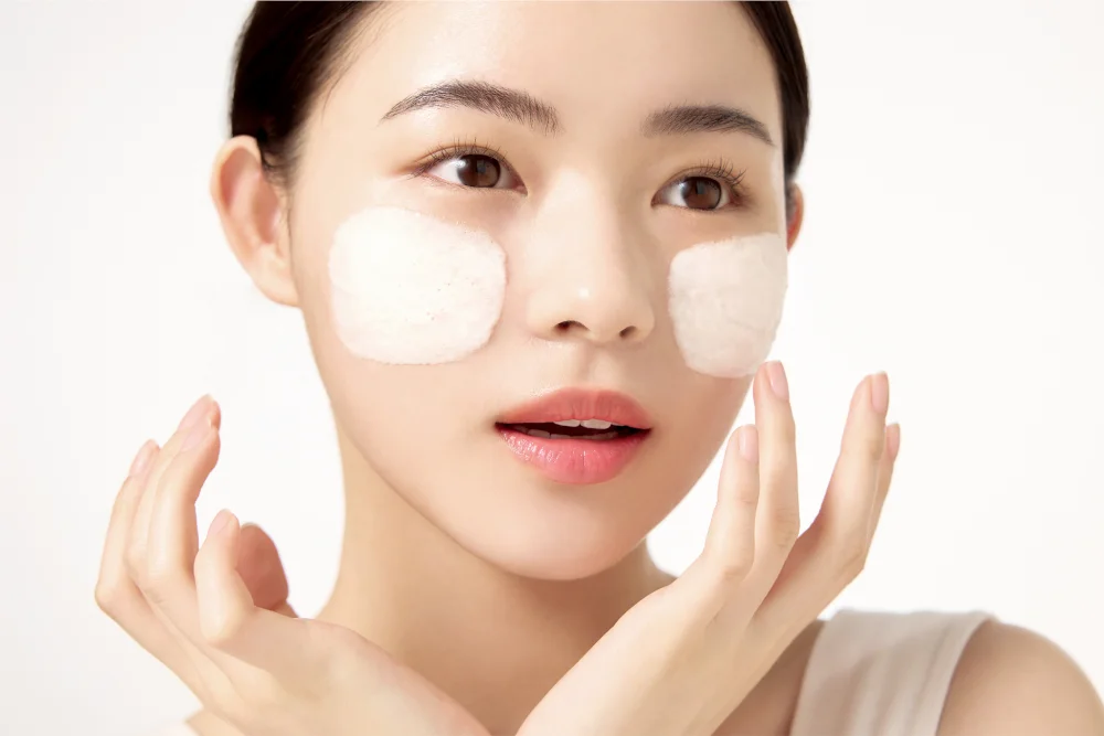 Some By Mi Lacto Soy Mild Bubble Peeling Cleanser gentle cleansing peeling for sensitive skin