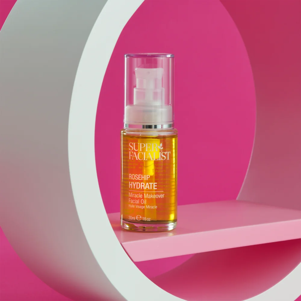 Super Facialist Rosehip Hydrate nourishing and moisturizing oil