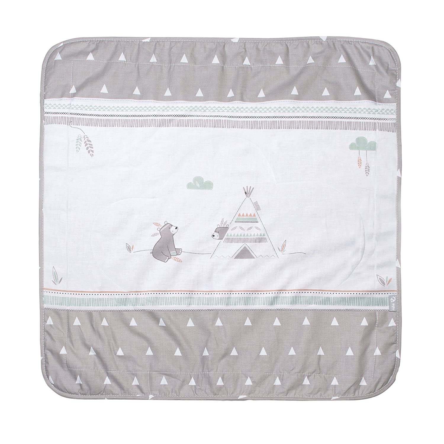 Roba baby blanket for cuddling, crawling and playing.
