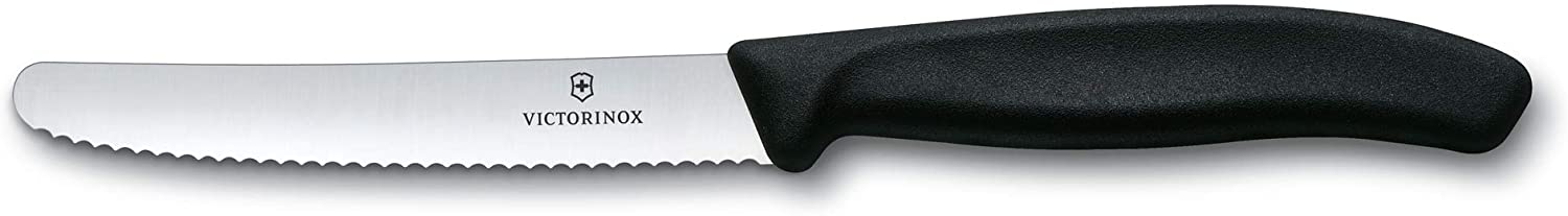 Victorinox kitchen knife 11cm Swiss Classic (extra sharp serrated edge, ergonomic handle, dishwasher-safe) black