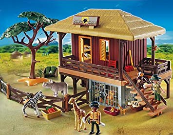 Playmobil Wildlife Care Station